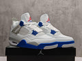 AJ4 Robinson 42 Sneakers