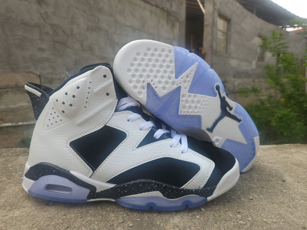 Air Jordan 6 "Oreo" Sneakers