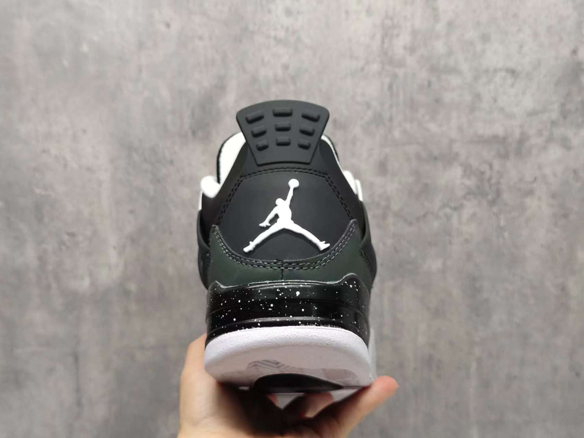 AJ4 Fear Replica Sneakers