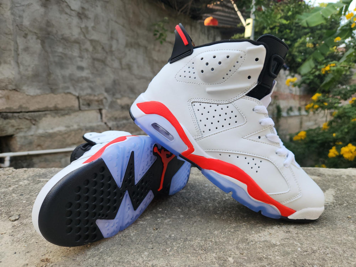 Air Jordan 6 Retro White/Infrared/Black Sneakers CT8529-105