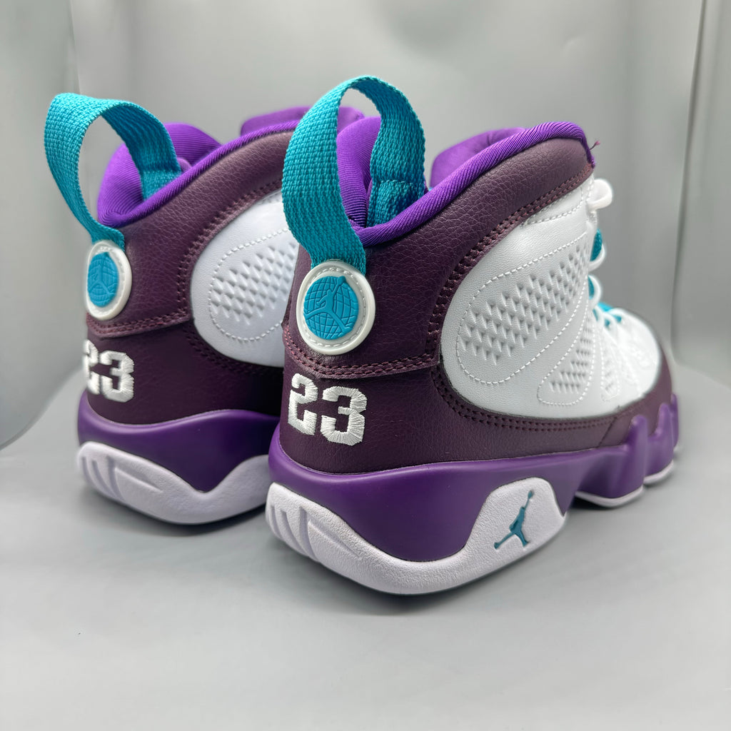 AJ9 White and Purple Sneakers