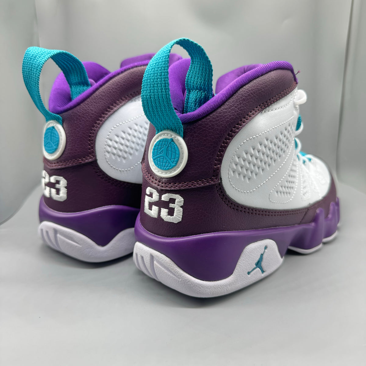 AJ9 White and Purple Sneakers