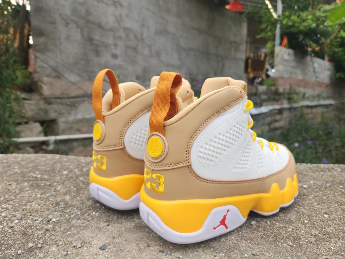 Air Jordan 9 White/Ochre Sneakers