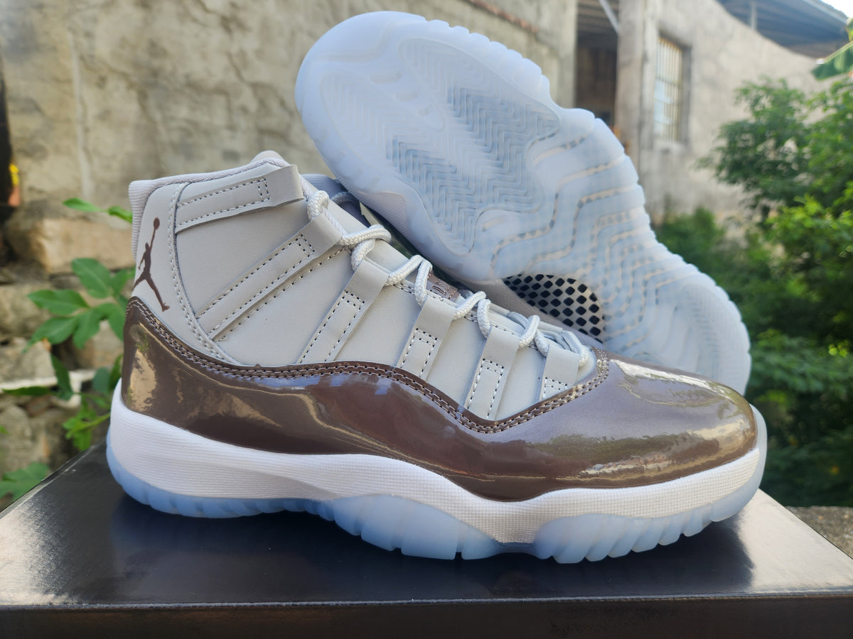 Air Jordan 11 Brown/Gray Sneakers
