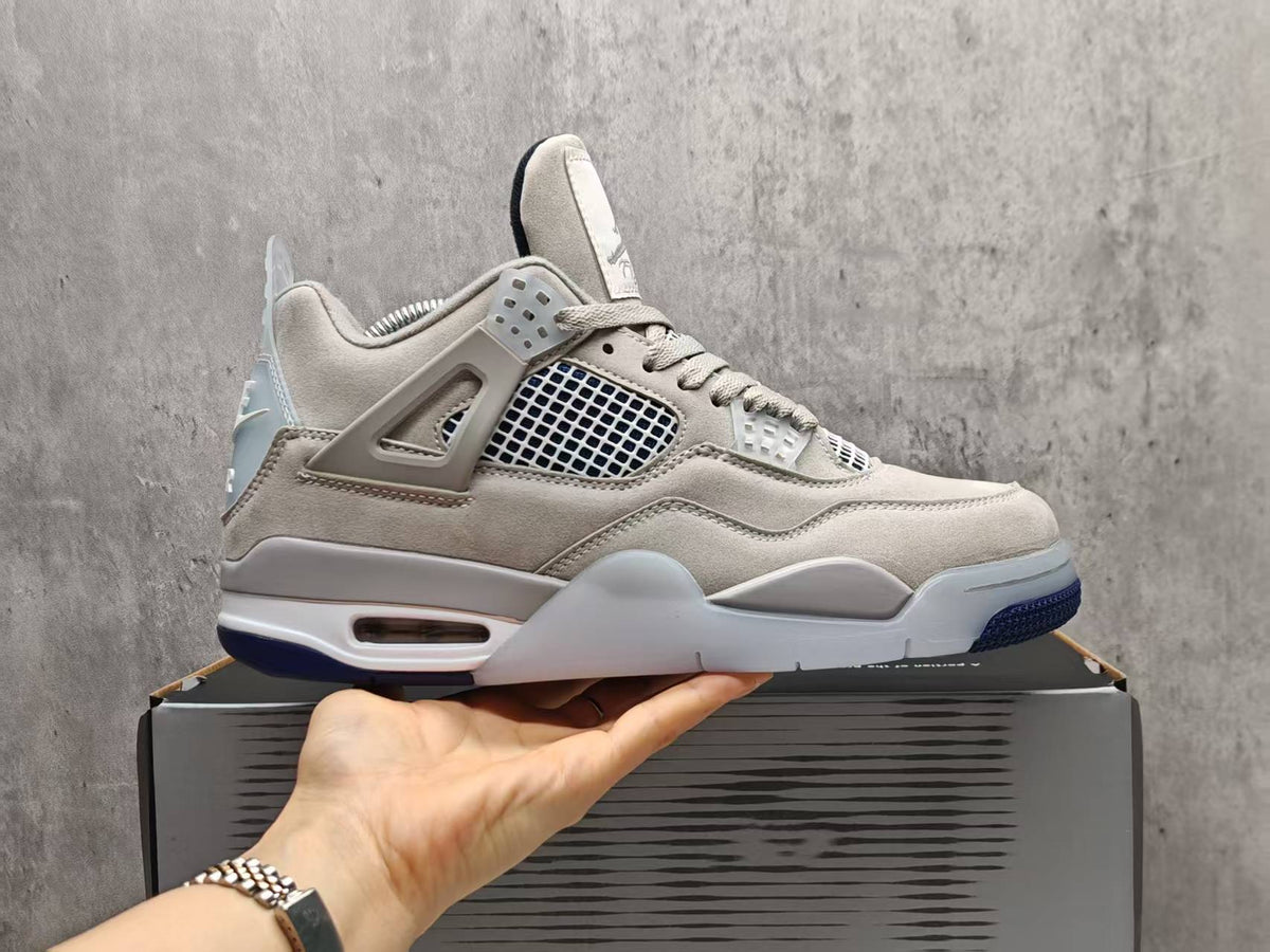AJ4 Georgetown Sneakers