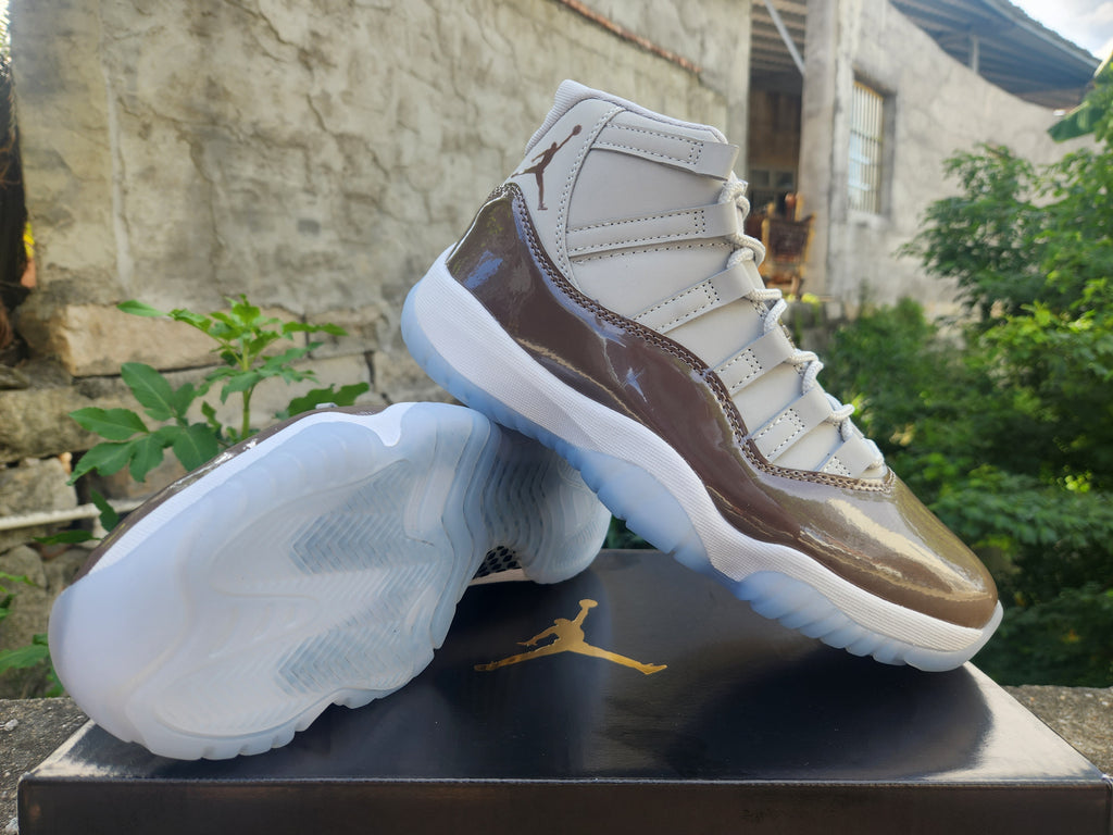 Air Jordan 11 Brown/Gray Sneakers