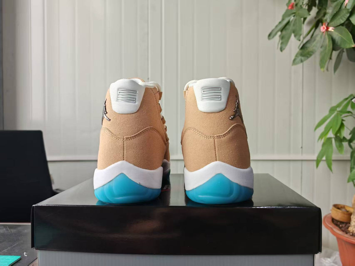 Air Jordan 11 Retro Canvas/Metallic Silver Unisex Sneakers IO8960-707