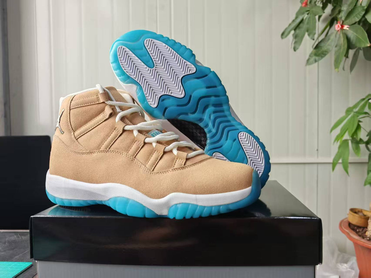 Air Jordan 11 Retro Canvas/Metallic Silver Unisex Sneakers IO8960-707