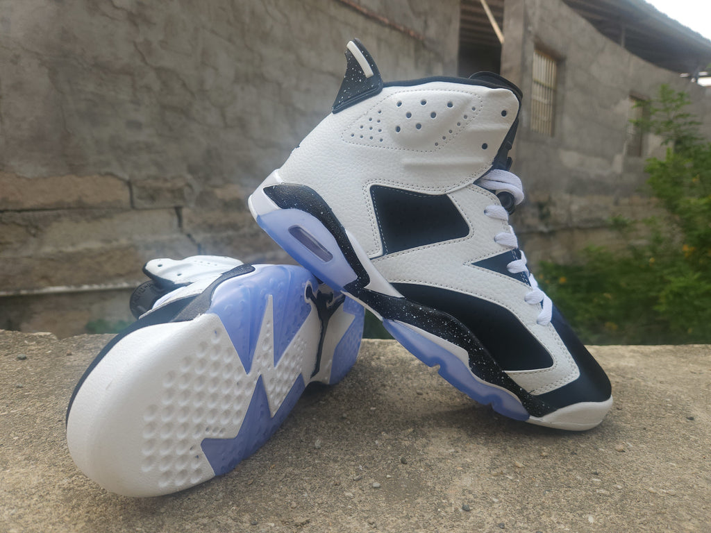 Air Jordan 6 "Oreo" Sneakers